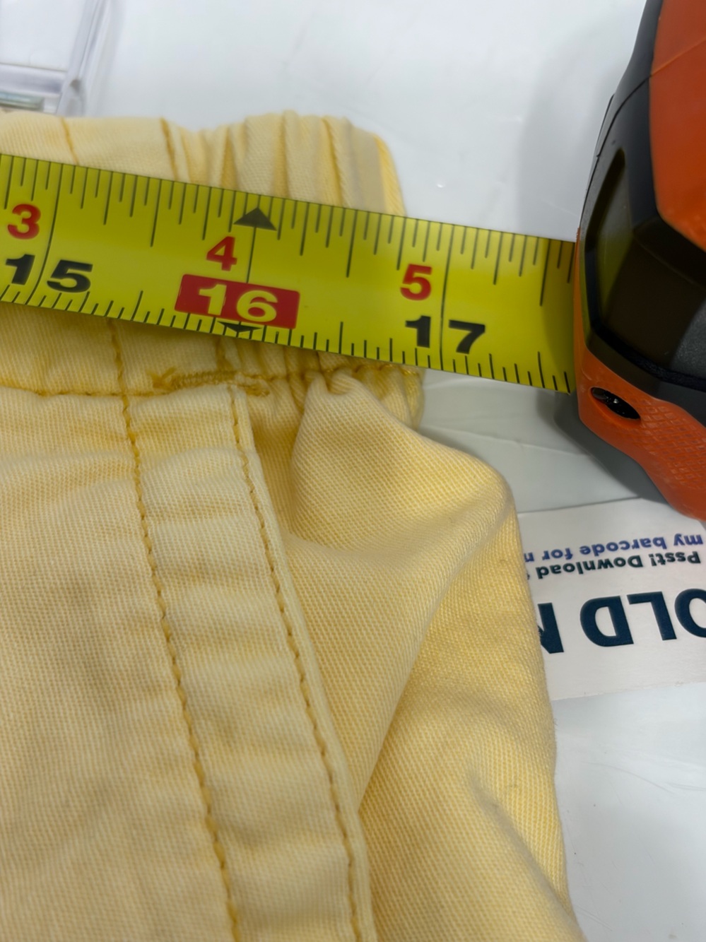Old Navy Pale Yellow Flat-Front Chino Shorts - Picture 2 of 9